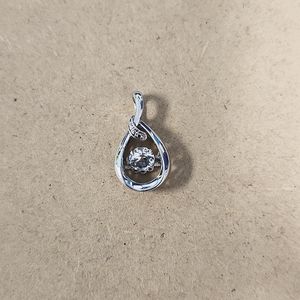 Floating silver pendant